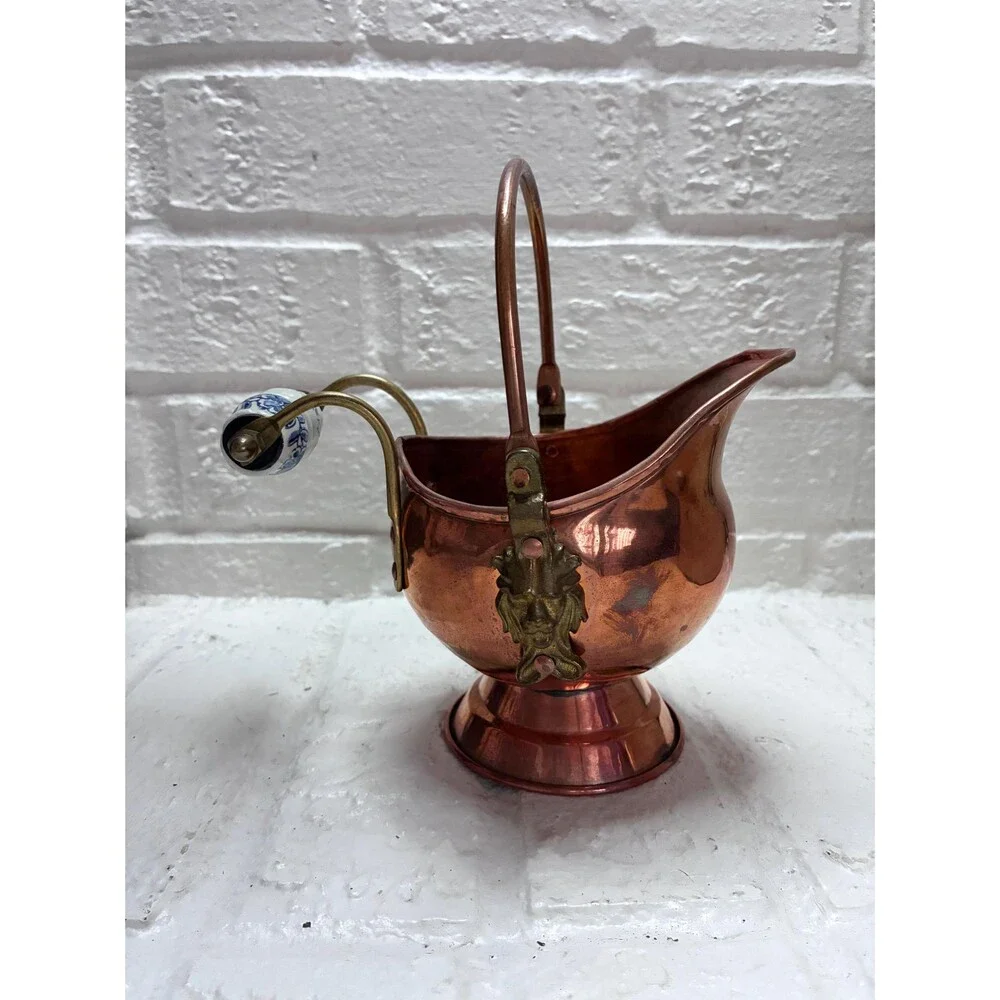 Small Copper Coal Scuttle Bucket Lion Heads Porcelain Handle Made in Ireland